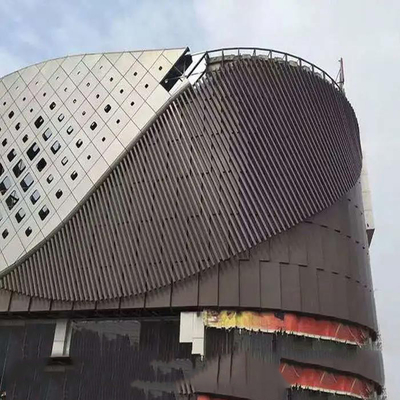 6000mm Wave Baffle Metal Building Facades ผนังอาคารม่านอลูมิเนียม
