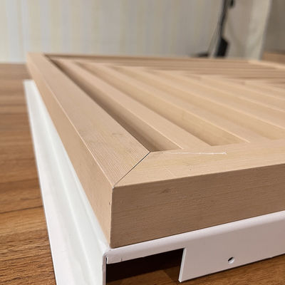 หน้าจอฝ้าเพดานโลหะอลูมิเนียมอัดรีด 600x600x30mm น้ำหนักเบา