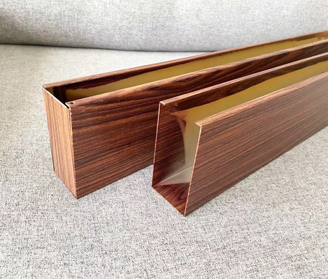 300x300x3000mm U Baffle ความหนาของฝ้าเพดาน 0.5mm ขนาดที่กำหนดเอง